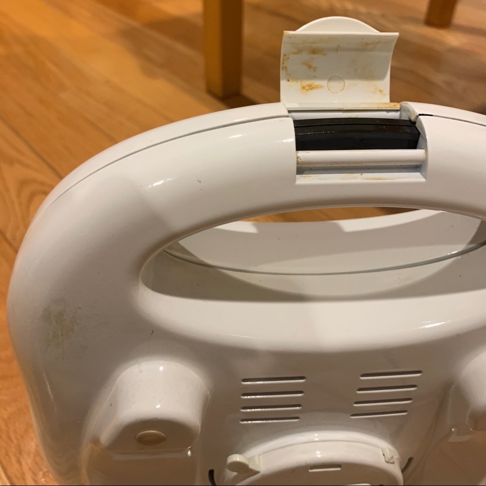 Toastmaster Snackster Compact Sandwich Maker - Picture 3 of 5